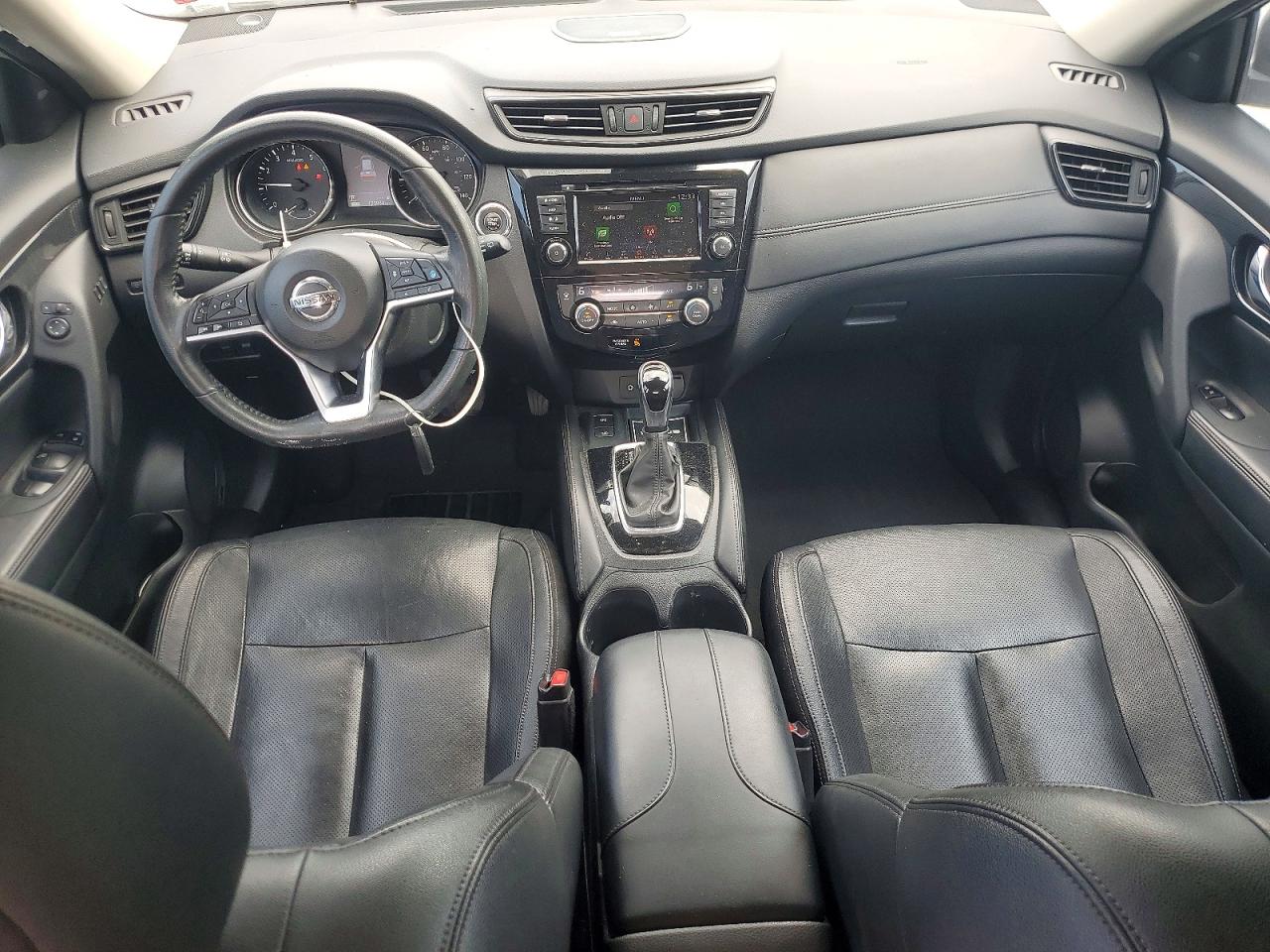 NISSAN ROGUE 2019 — 9