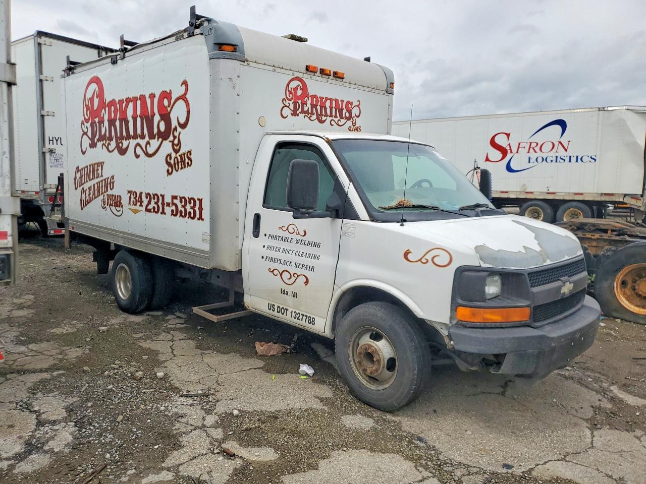 2012 CHEVROLET EXPRESS