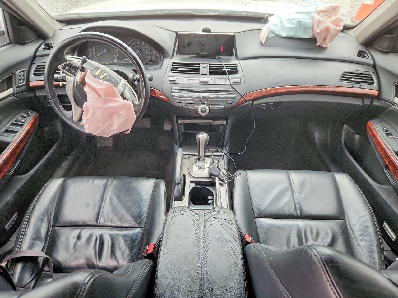 HONDA ACCORD CROSSTOUR 2010 — 9