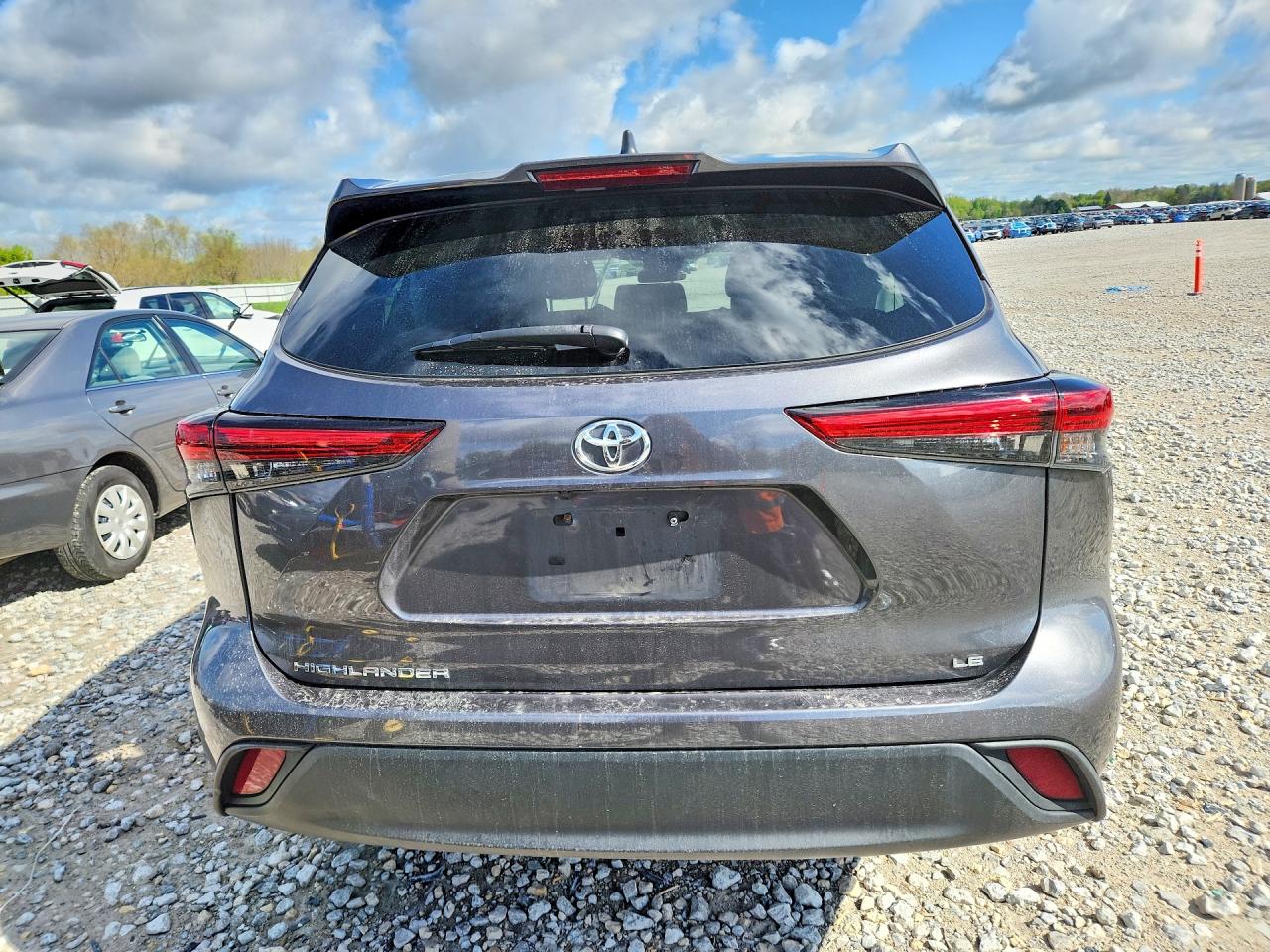TOYOTA HIGHLANDER 2023 — 7