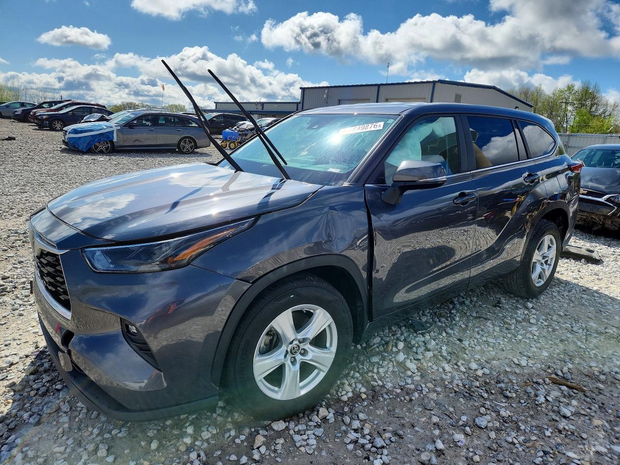 TOYOTA HIGHLANDER 2023 — 2
