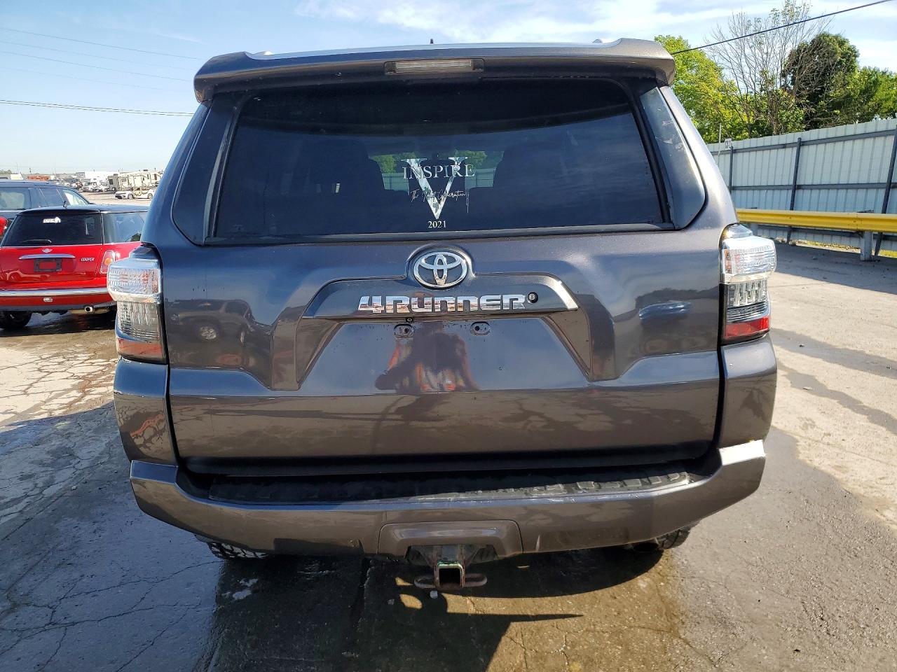 TOYOTA 4RUNNER 2015 — 7