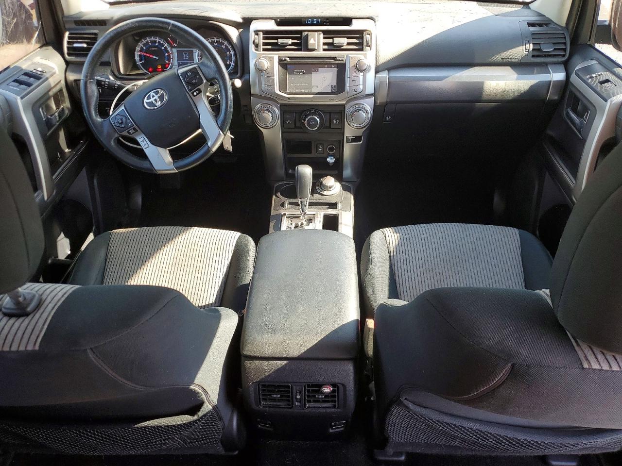 TOYOTA 4RUNNER 2015 — 9