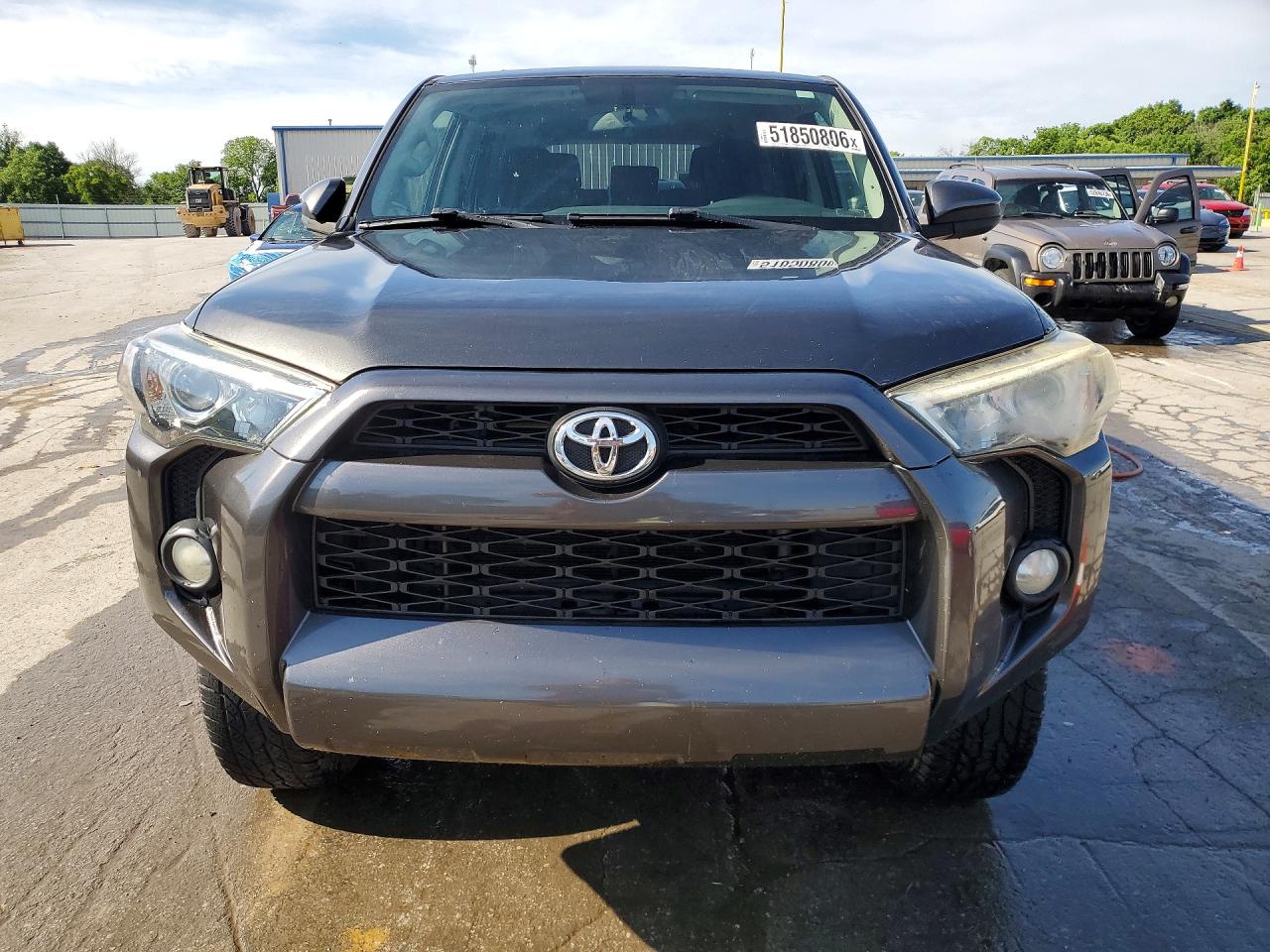 TOYOTA 4RUNNER 2015 — 6