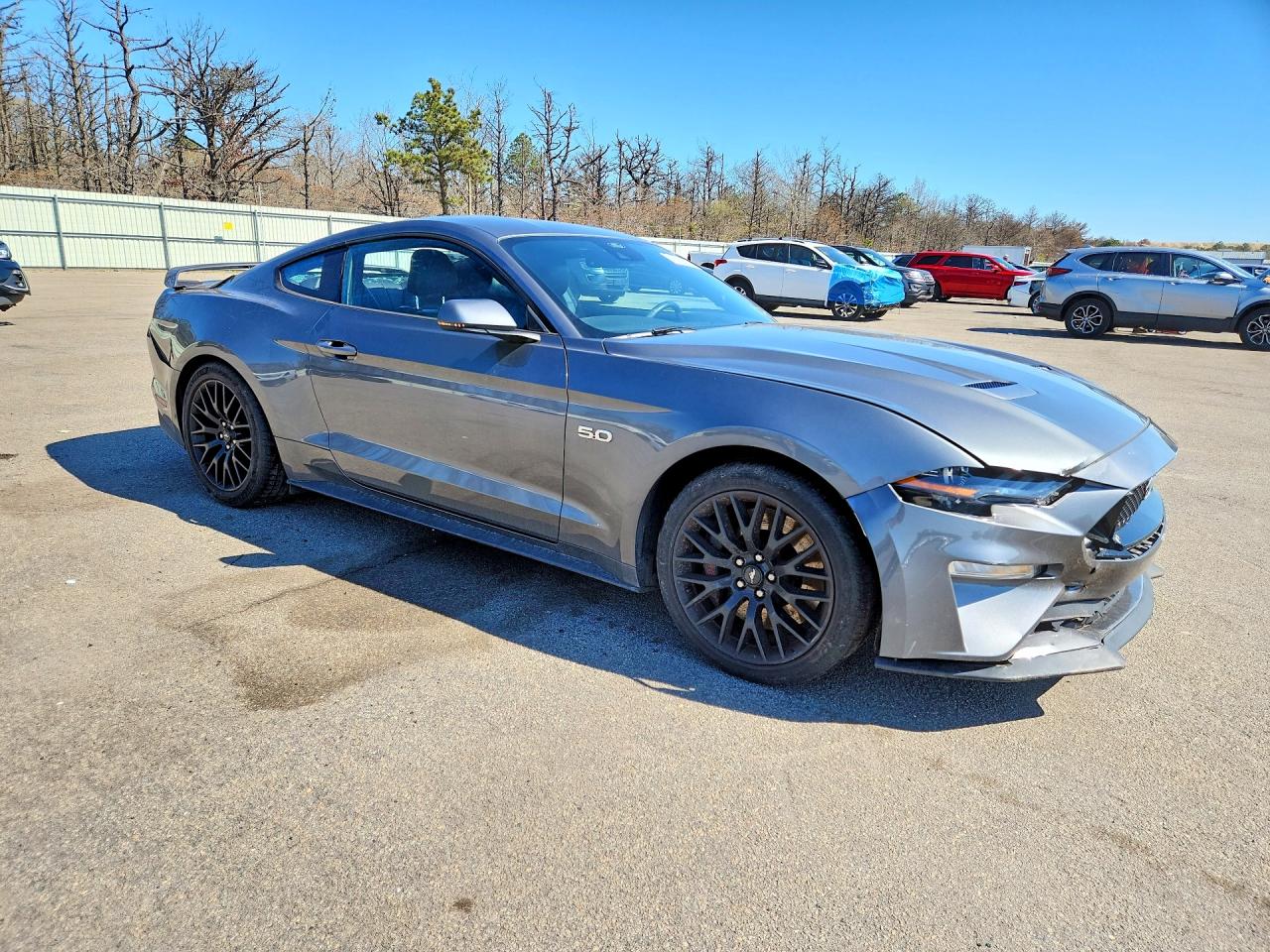 FORD MUSTANG 2022 — 5