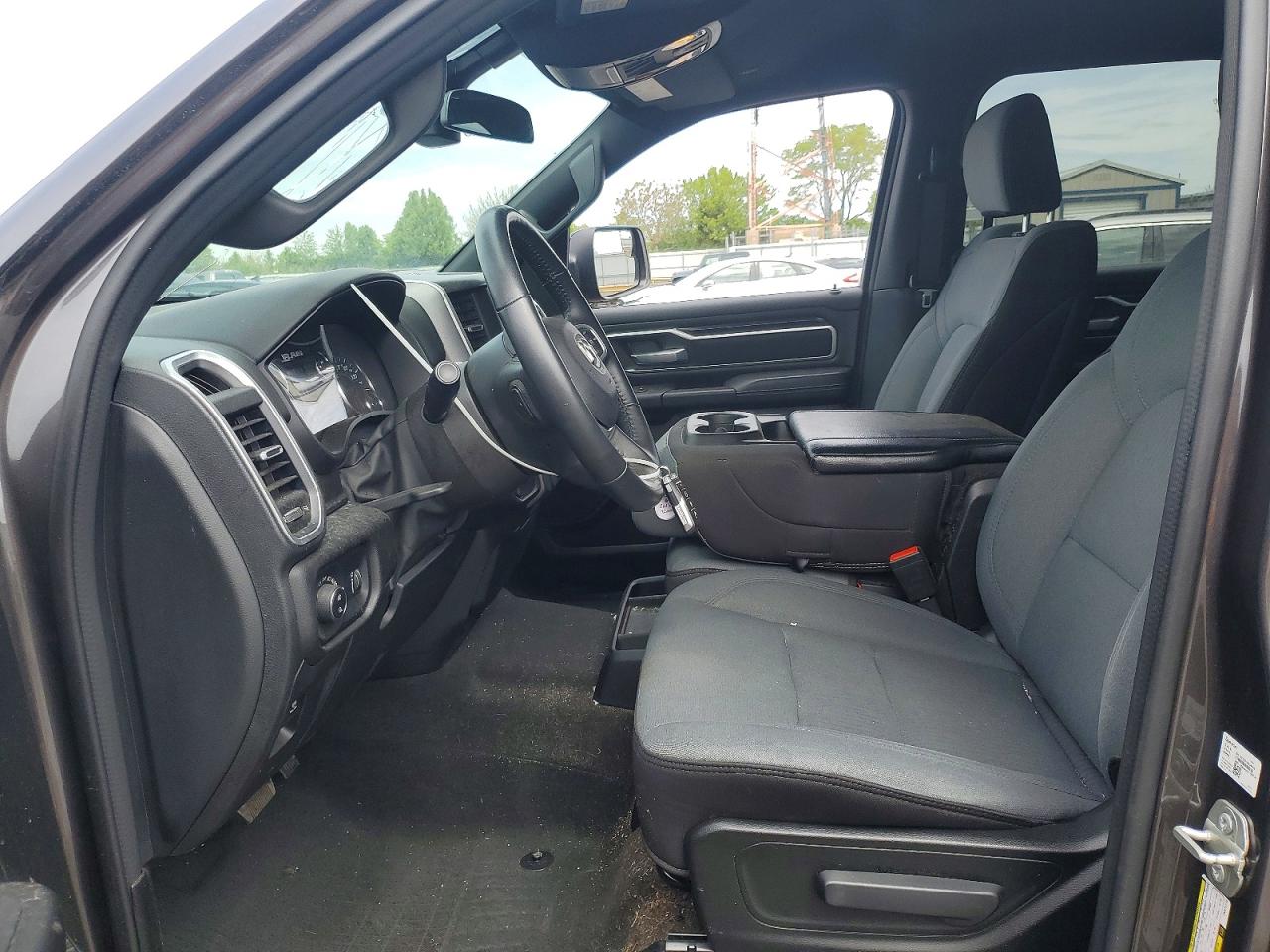 RAM 1500 2023 — 8