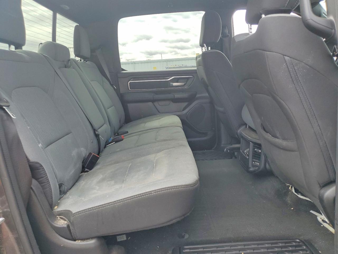 RAM 1500 2023 — 11