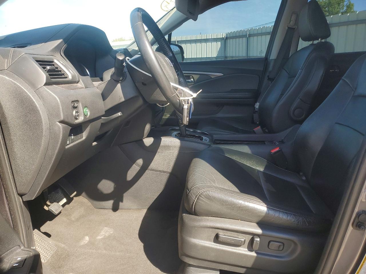 HONDA PILOT 2020 — 8