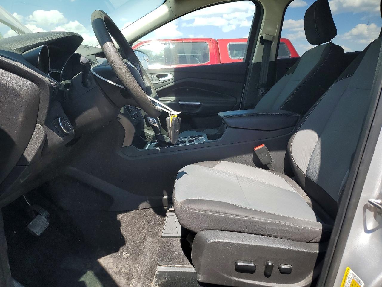 FORD ESCAPE 2019 — 8
