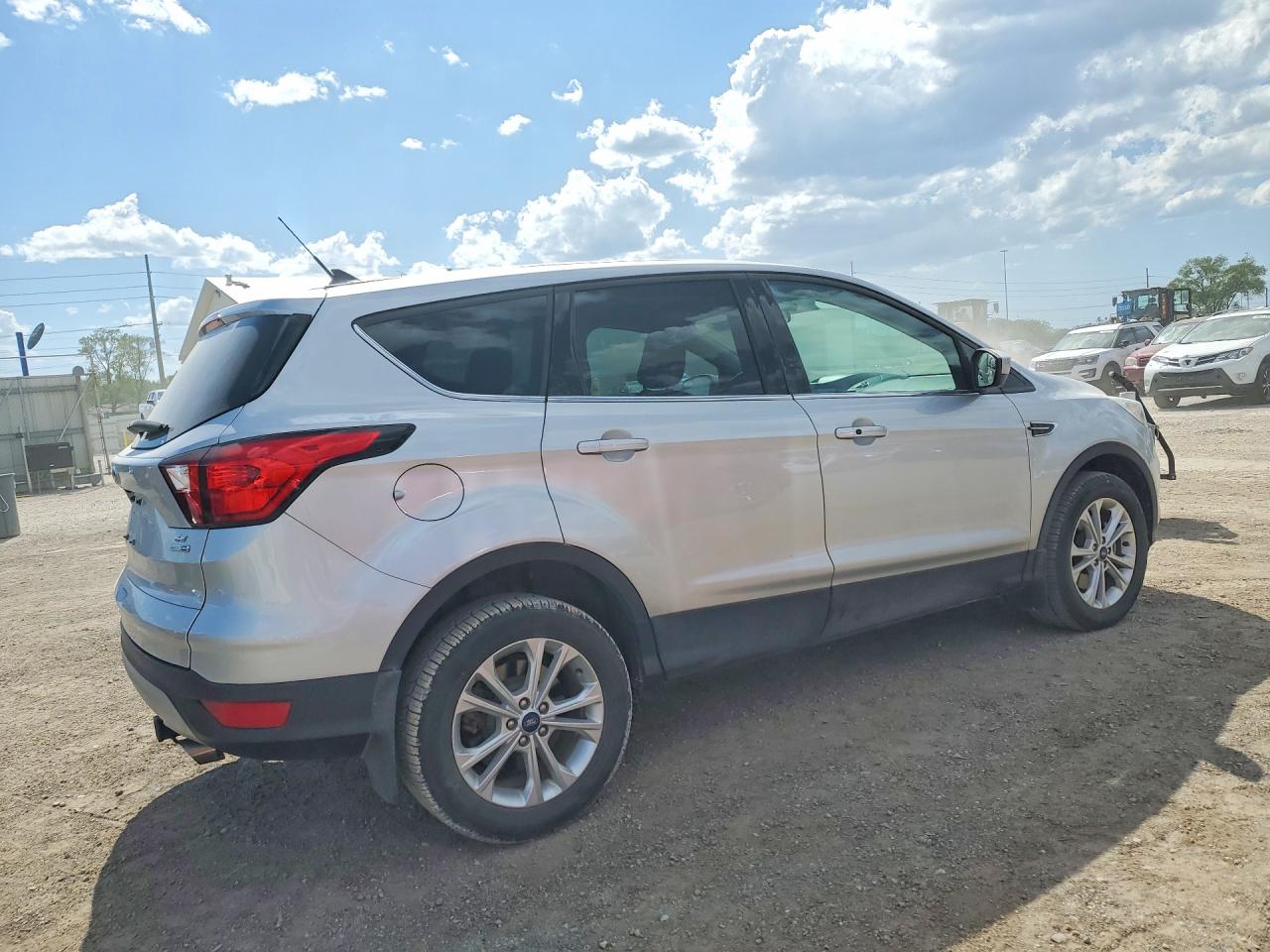 FORD ESCAPE 2019 — 4