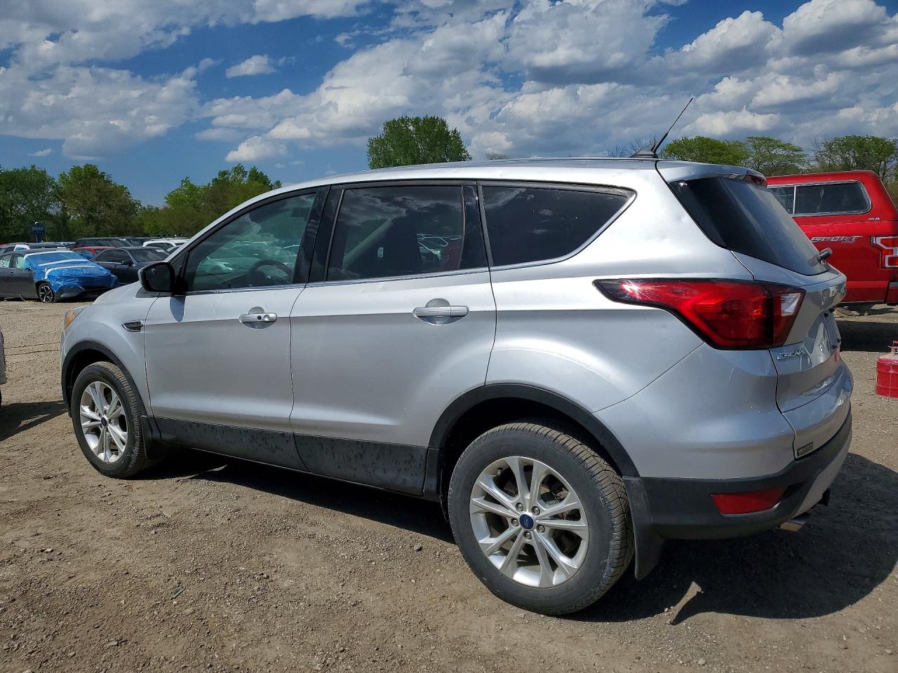 FORD ESCAPE 2019 — 3