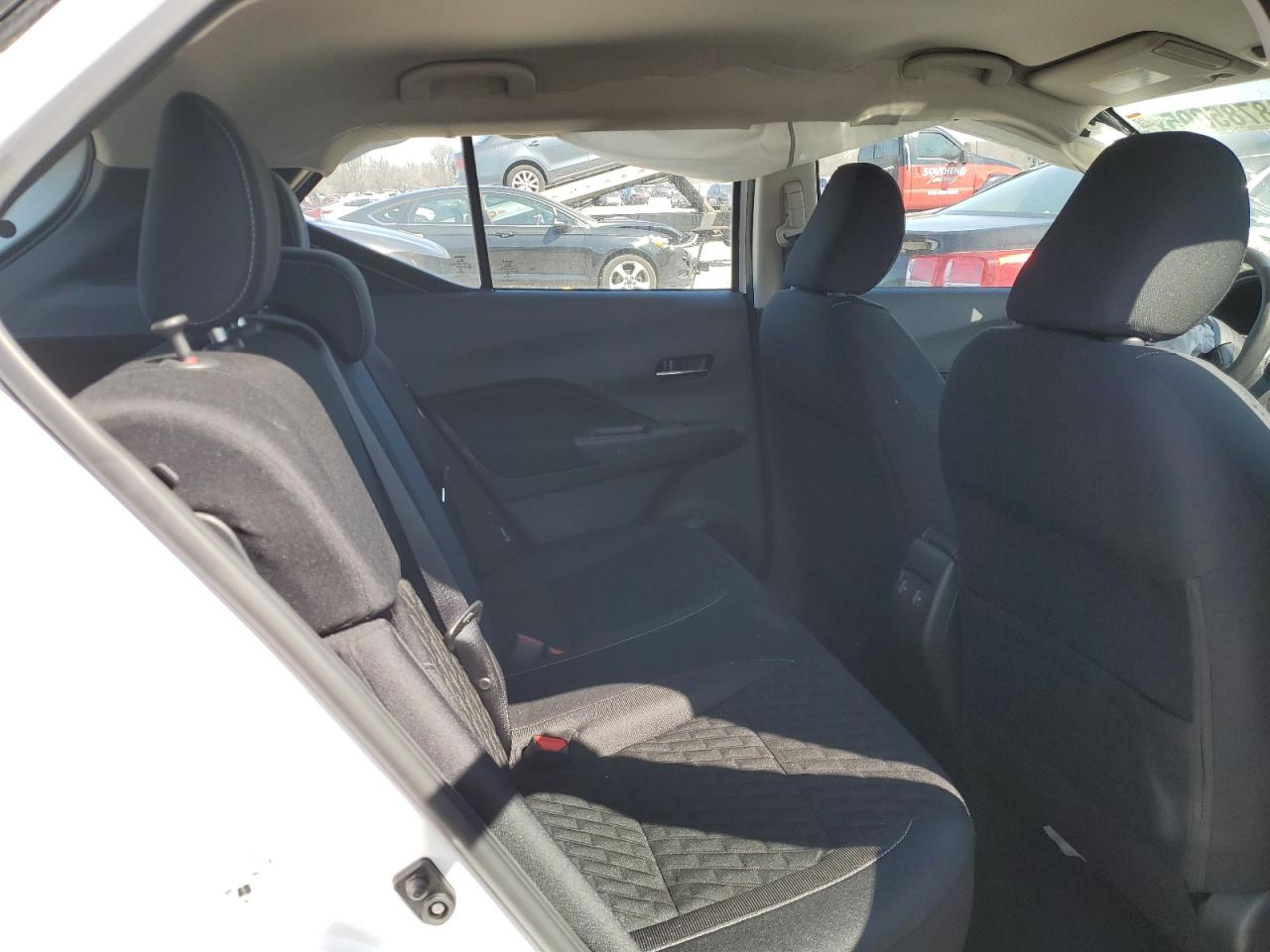 NISSAN KICKS 2022 — 12
