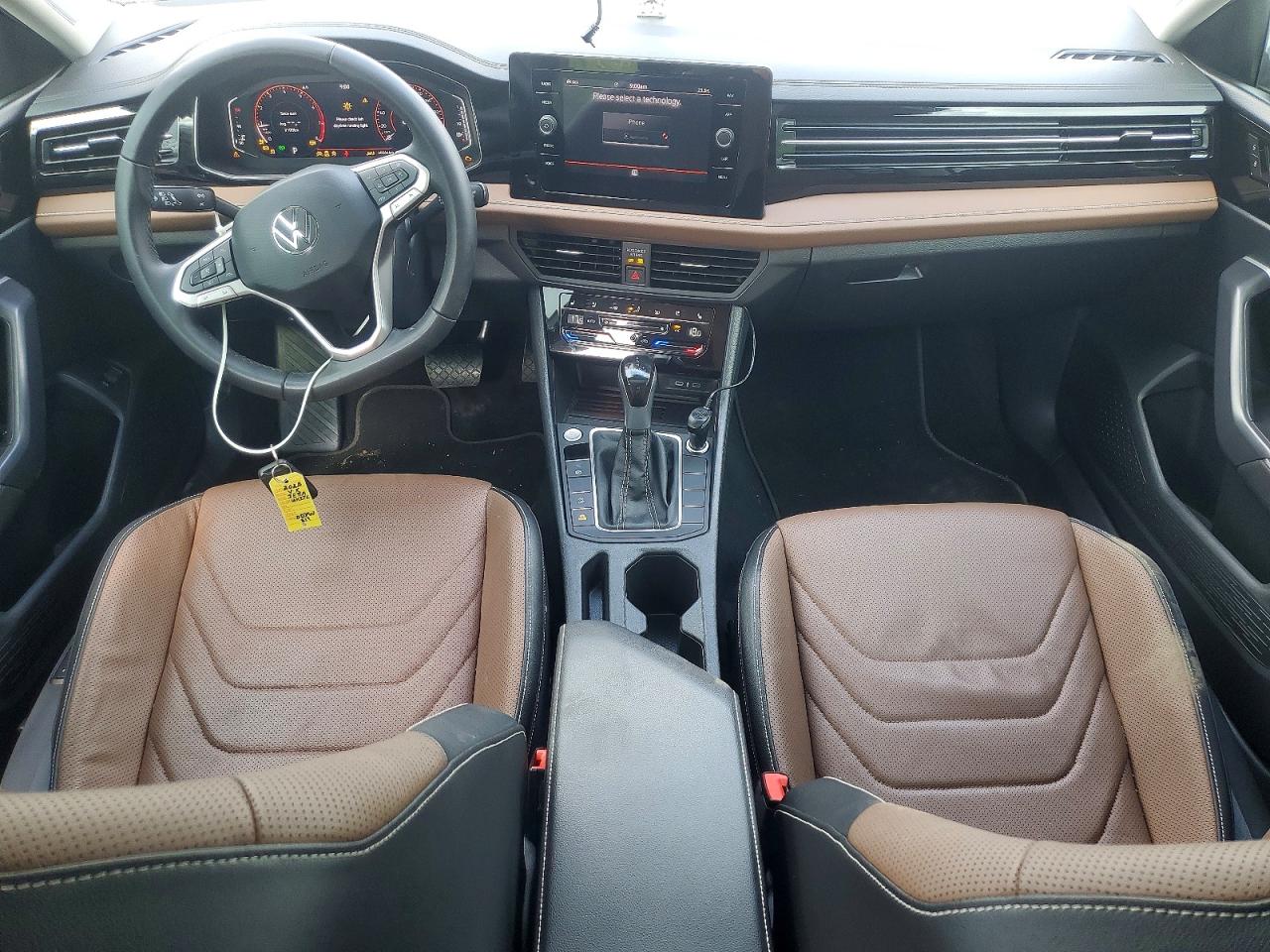 VOLKSWAGEN JETTA 2025 — 9