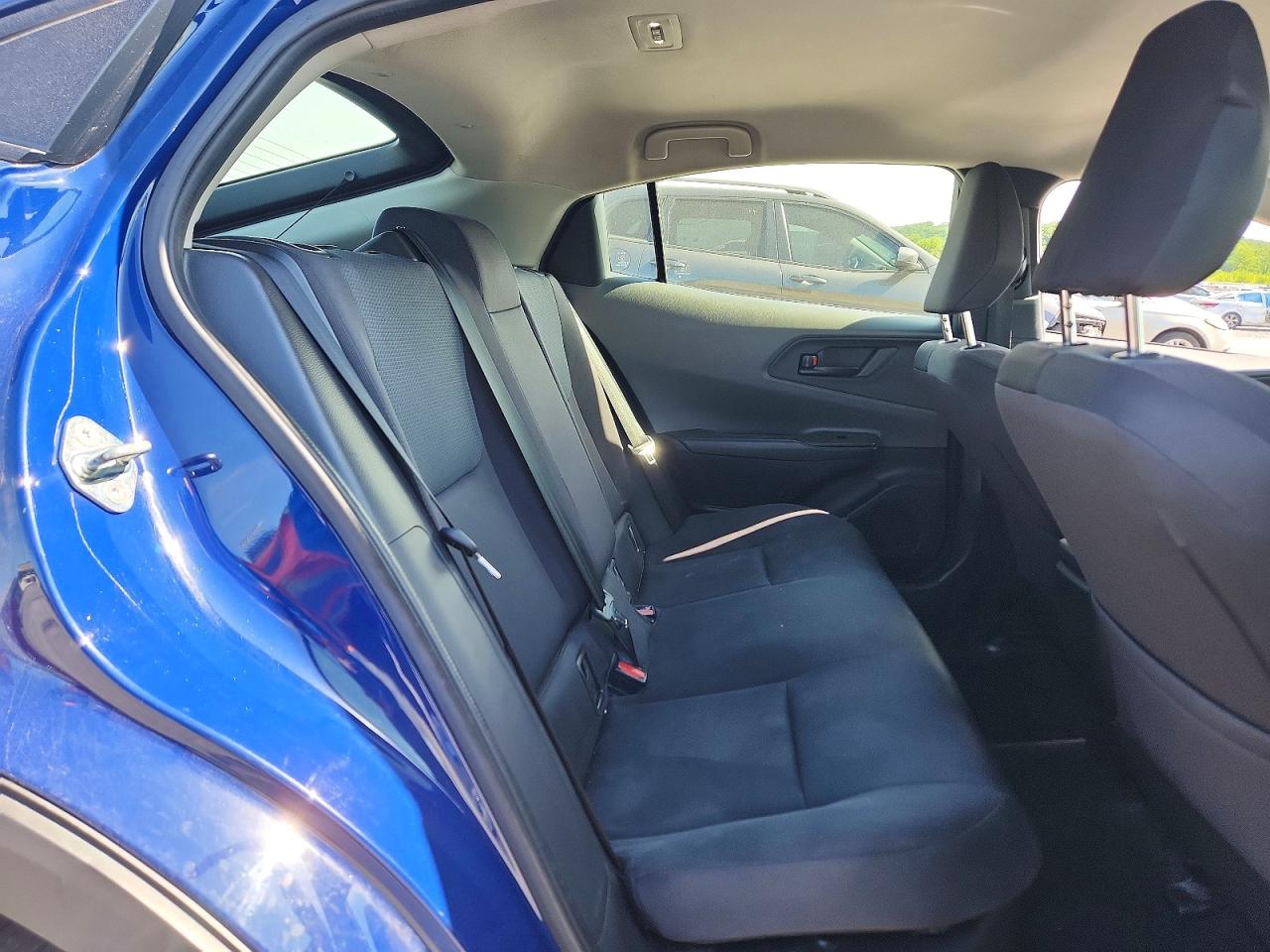 TOYOTA PRIUS 2023 — 11