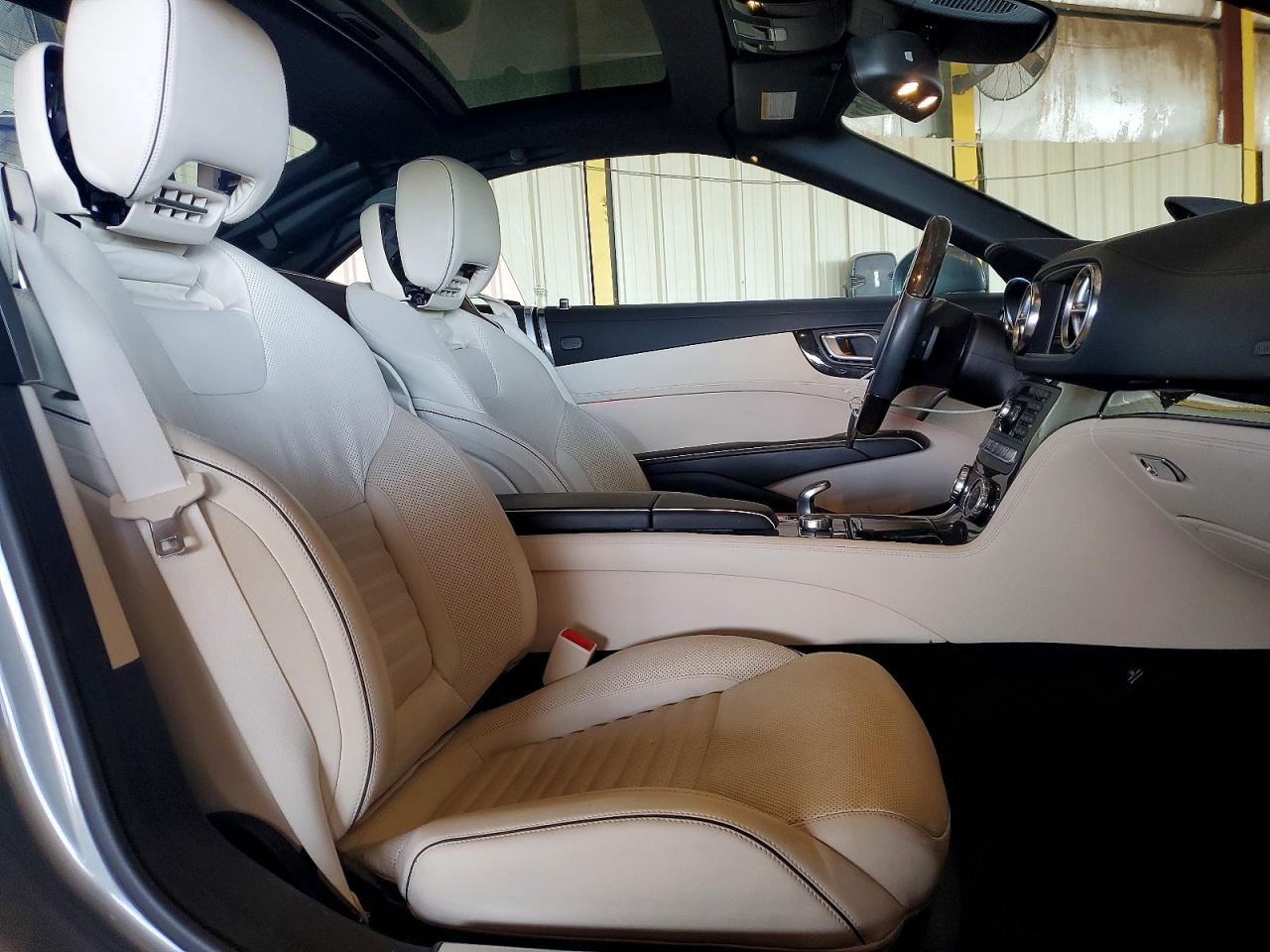 MERCEDES-BENZ SL 2013 — 11
