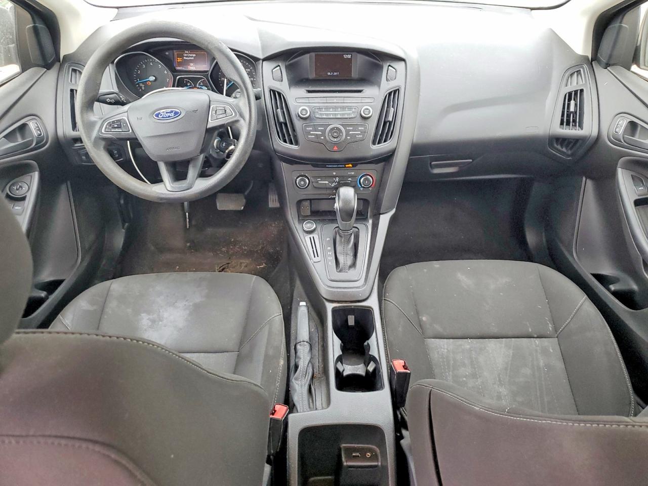 FORD FOCUS 2017 — 9