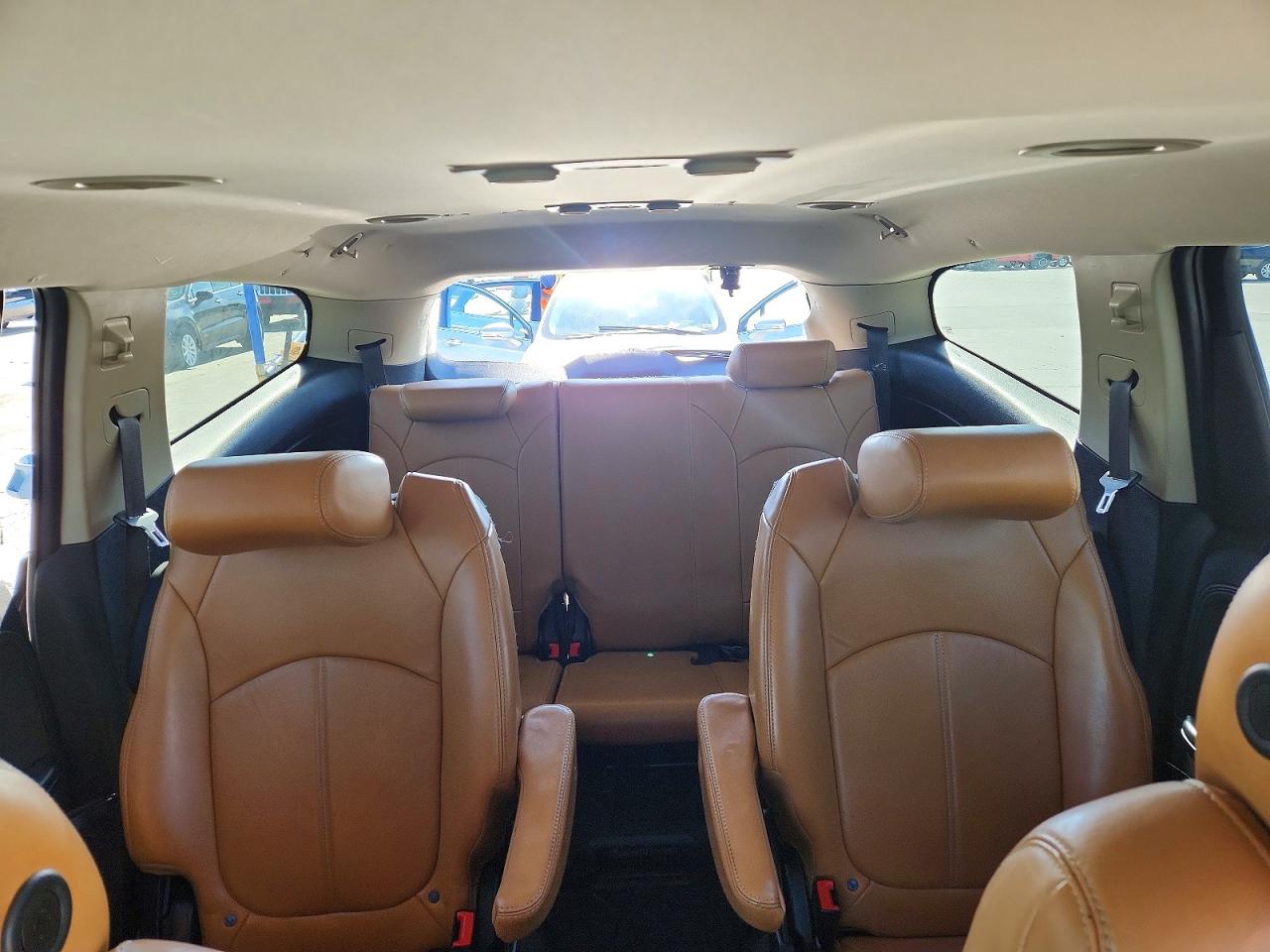 CHEVROLET TRAVERSE 2014 — 11