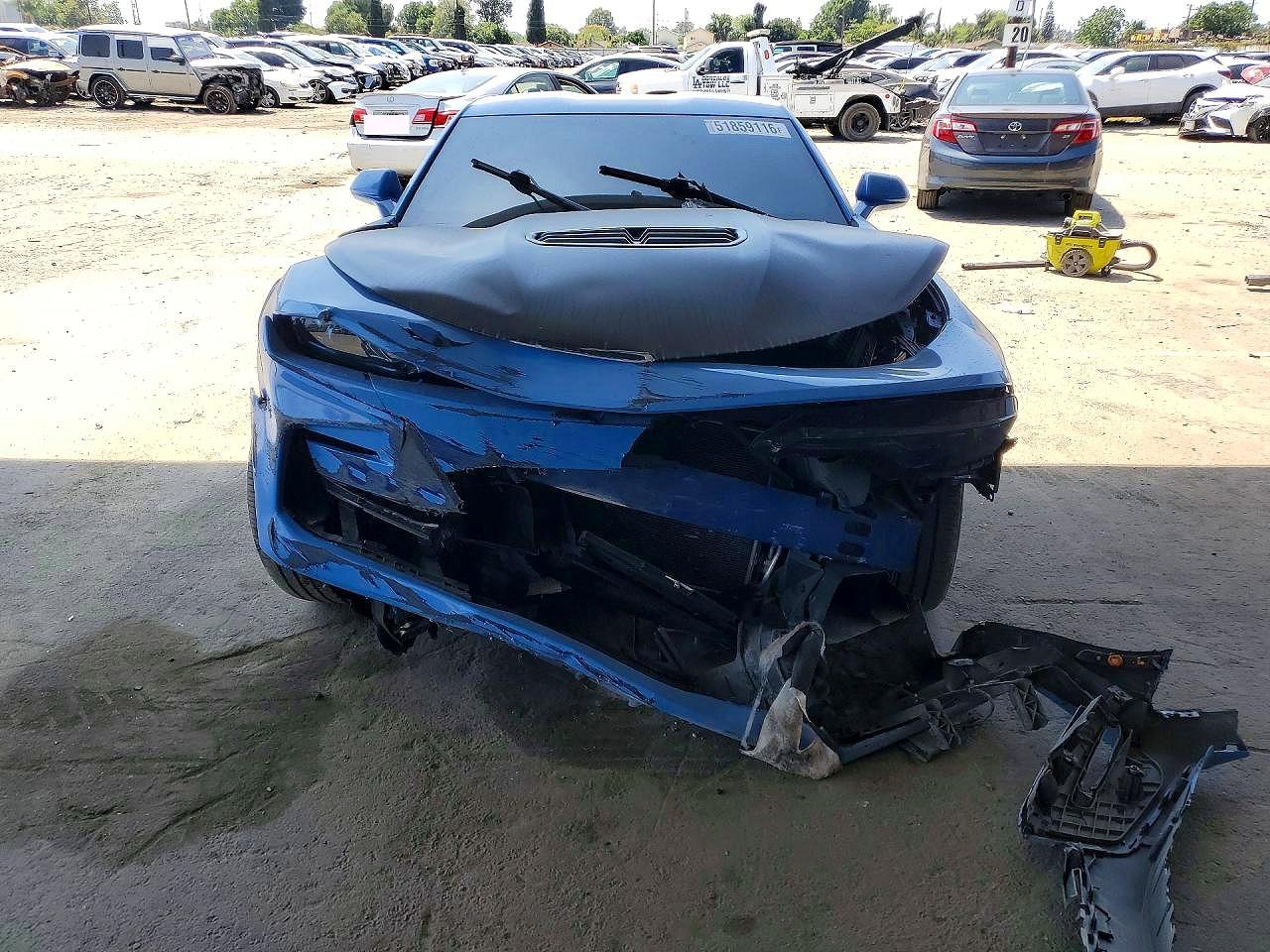 CHEVROLET CAMARO 2021 — 6