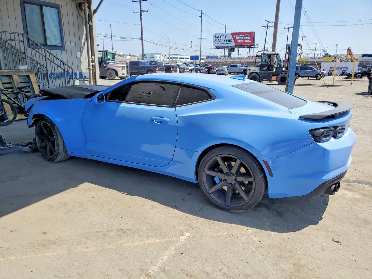 CHEVROLET CAMARO 2021 — 3