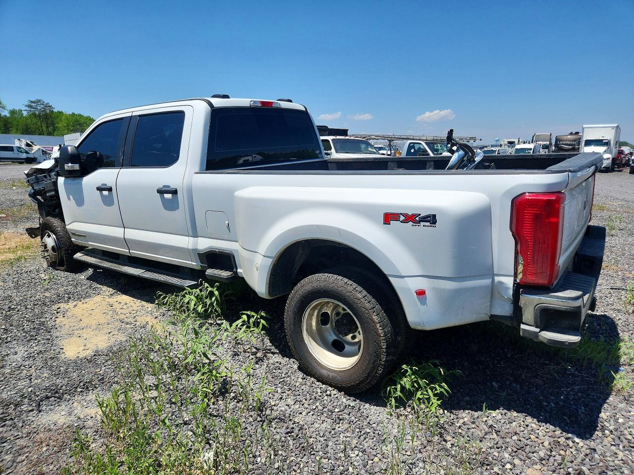 FORD F350 2024 — 3