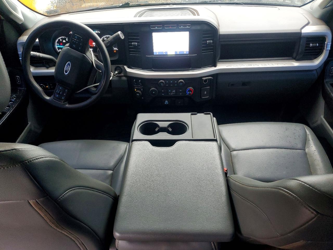 FORD F350 2024 — 9