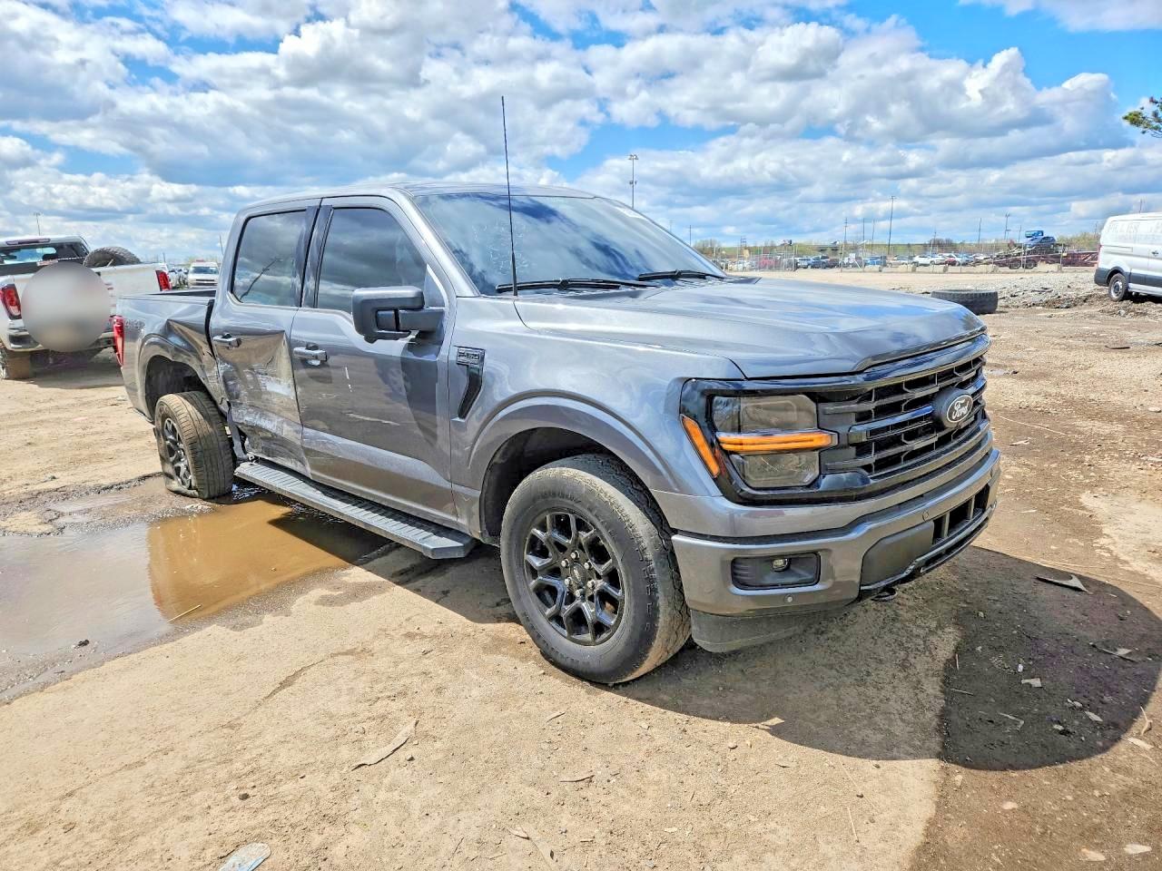 FORD F150 2024 — 5