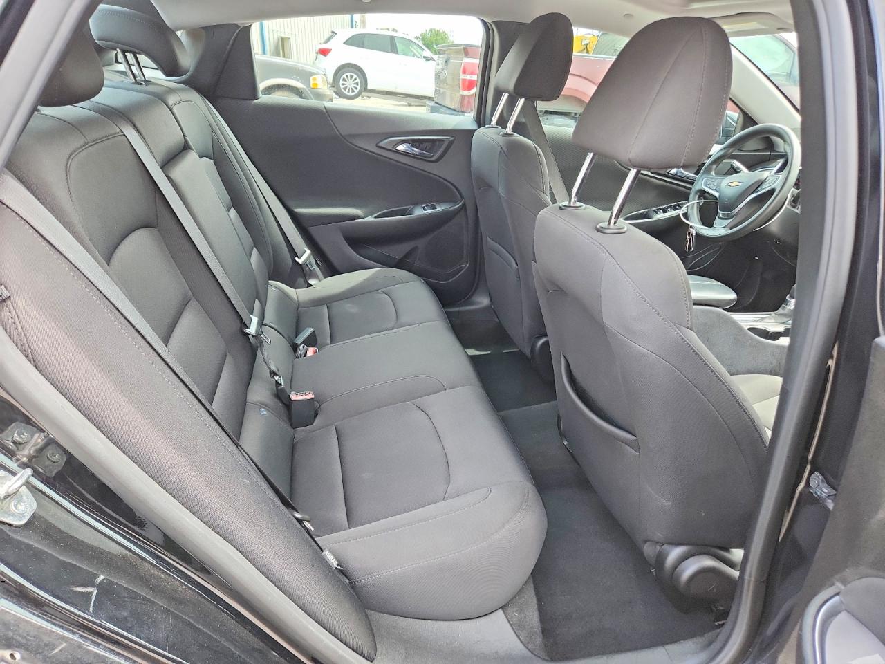 CHEVROLET MALIBU 2021 — 11