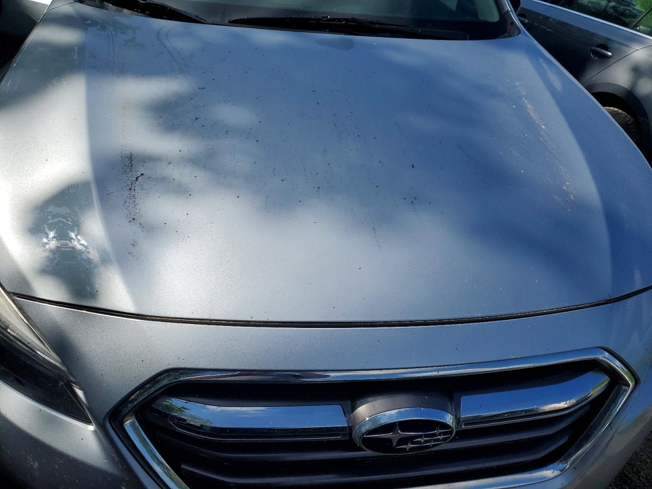 SUBARU OUTBACK 2019 — 12
