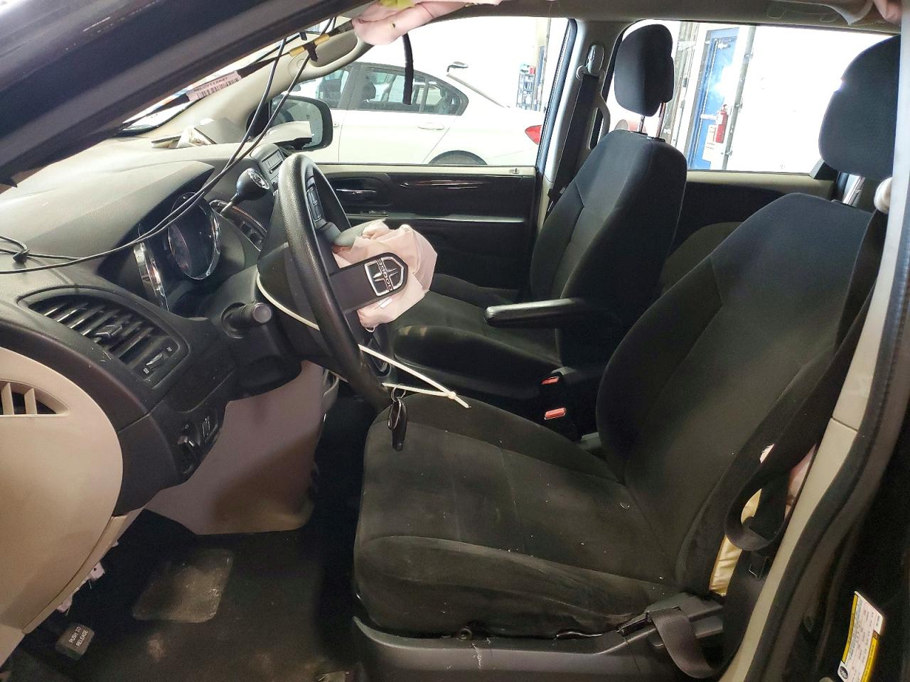 DODGE GRAND CARAVAN 2013 — 8
