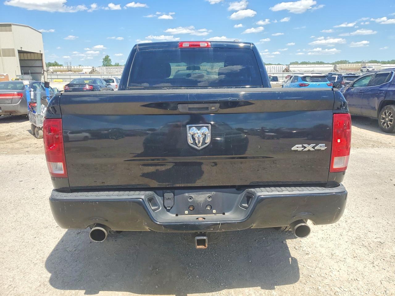 DODGE RAM 1500 2012 — 7