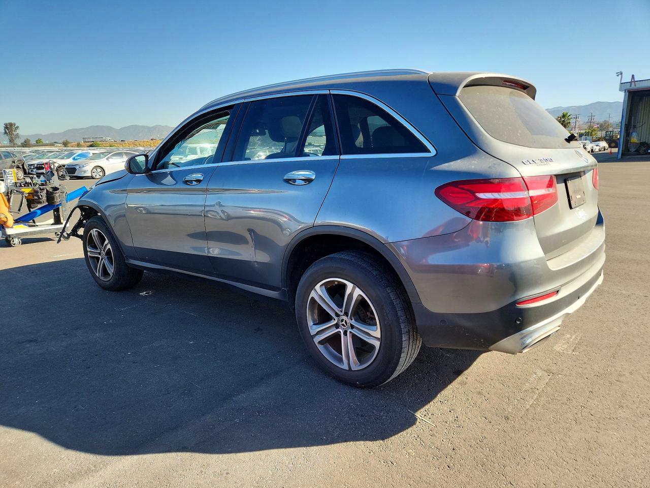 MERCEDES-BENZ GLC 2017 — 3