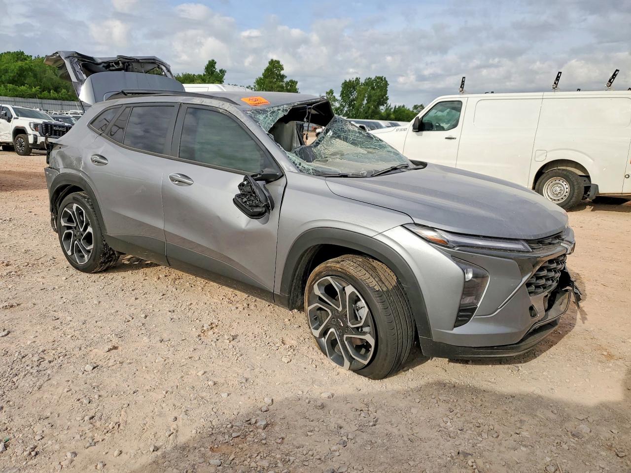 CHEVROLET TRAX 2025 — 5
