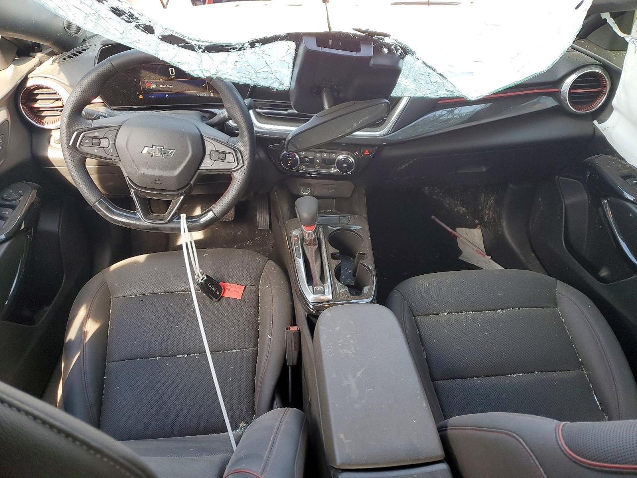 CHEVROLET TRAX 2025 — 9
