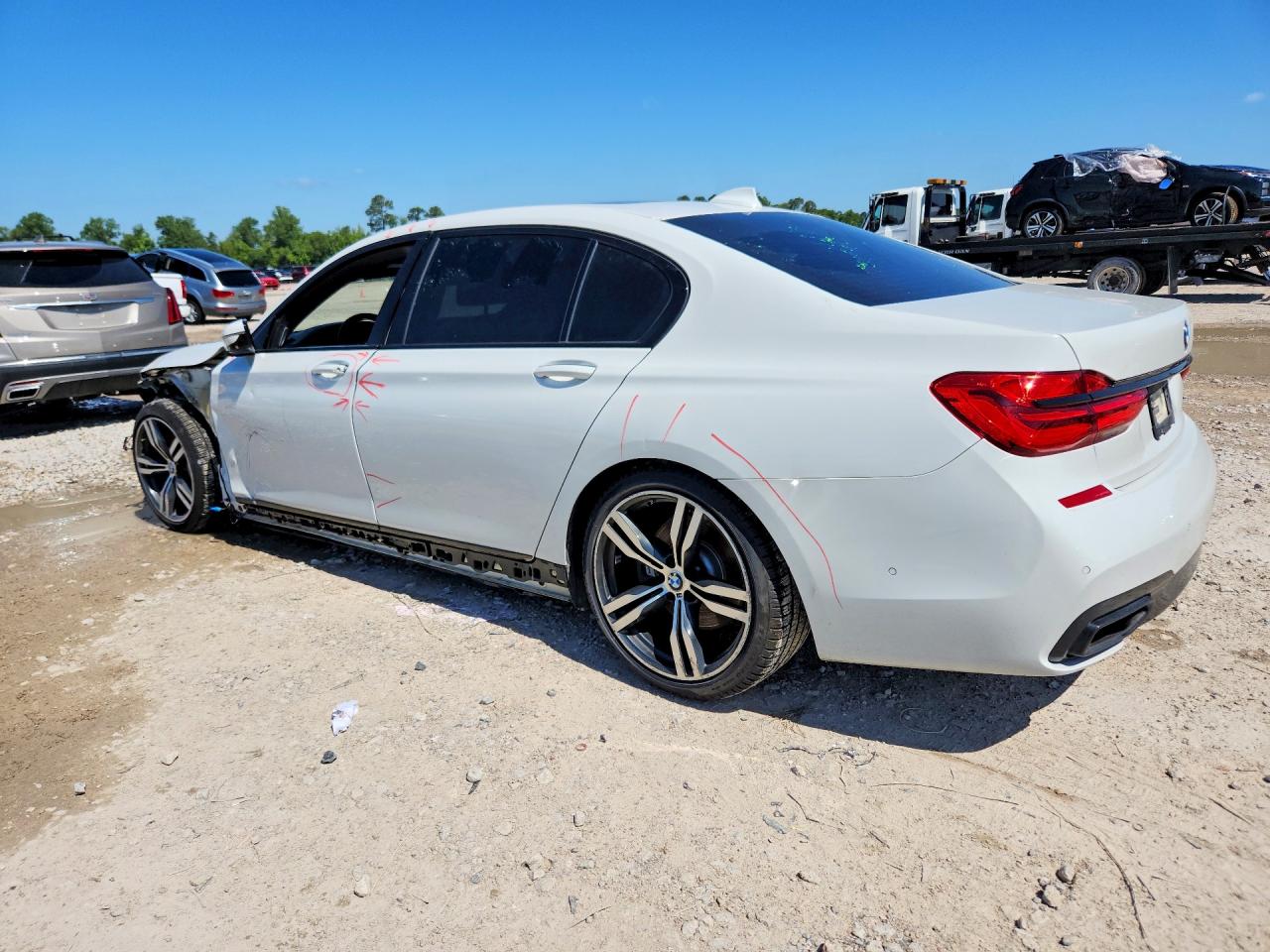 BMW 750 2018 — 3