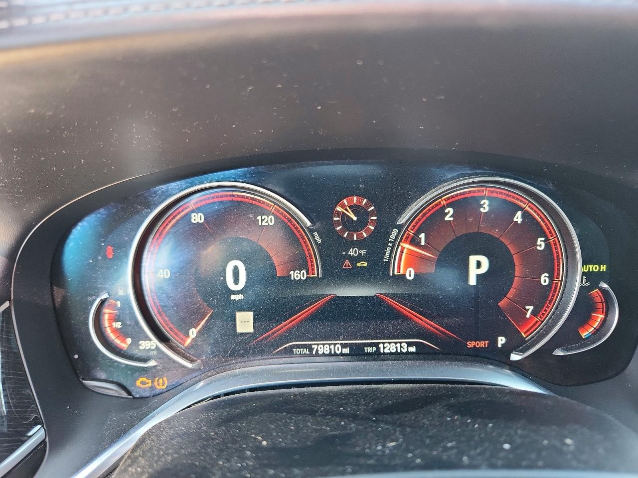 BMW 750 2018 — 10