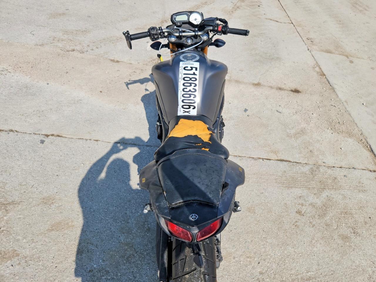 YAMAHA FZ8 2012 — 7