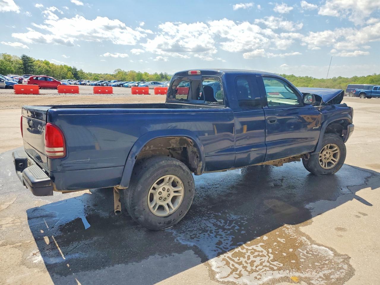 DODGE DAKOTA 2002 — 4