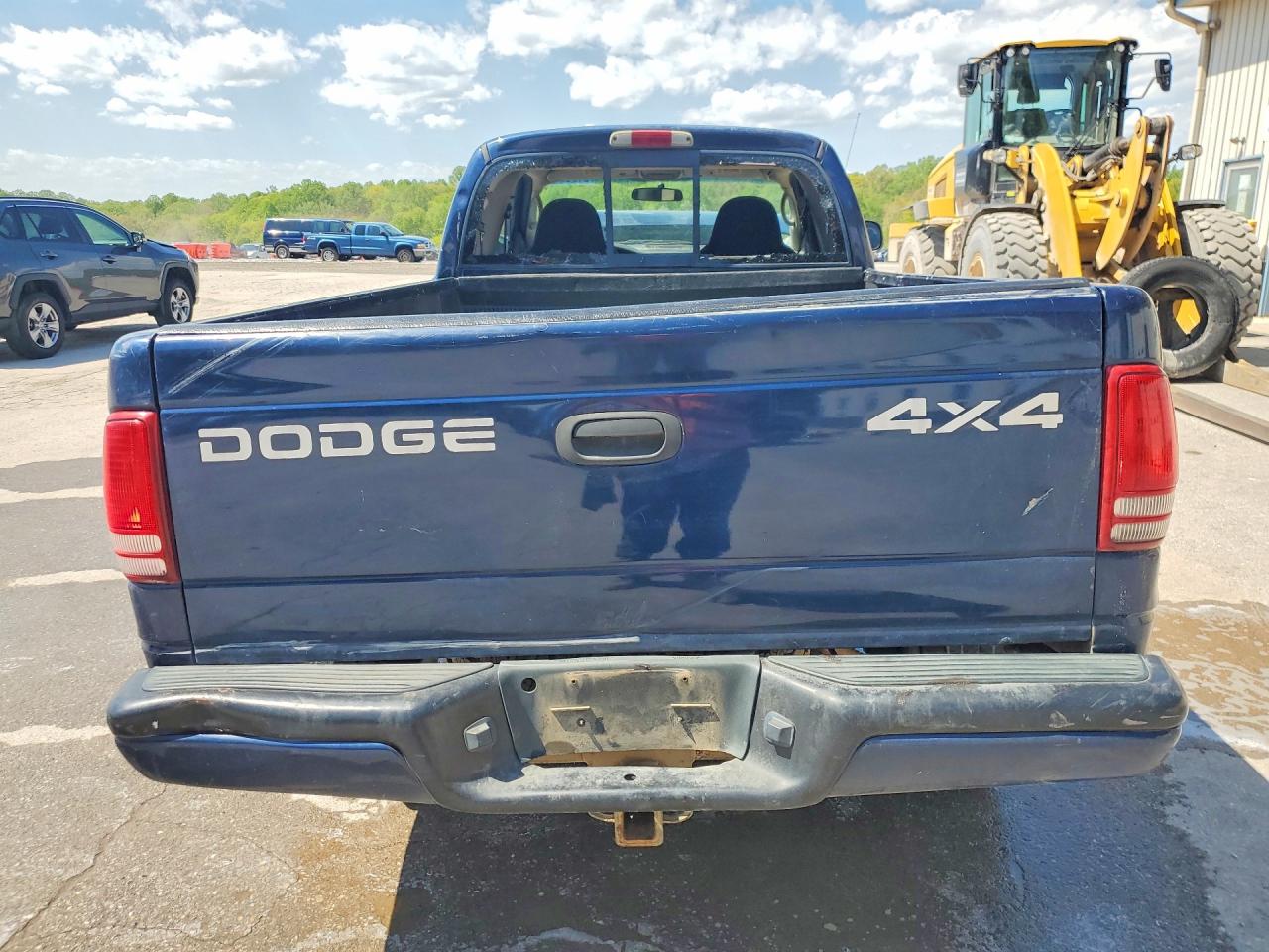 DODGE DAKOTA 2002 — 7