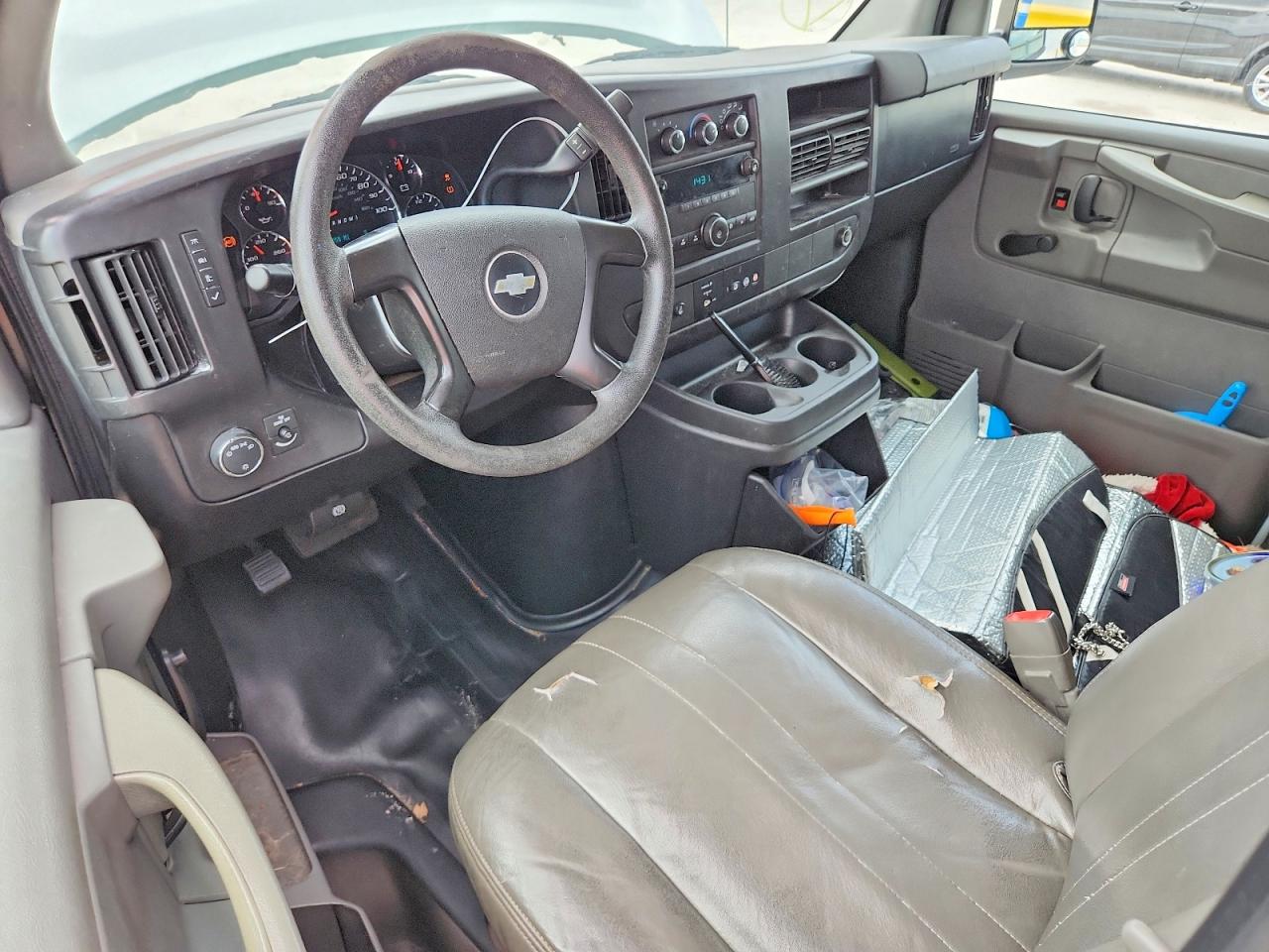CHEVROLET EXPRESS G2500 2013 — 9