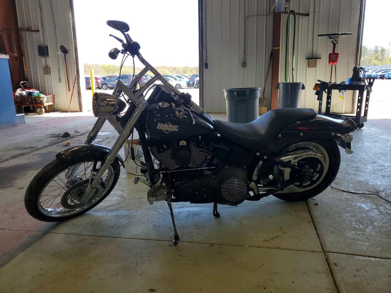 HARLEY-DAVIDSON FXSTBI 2005 — 4
