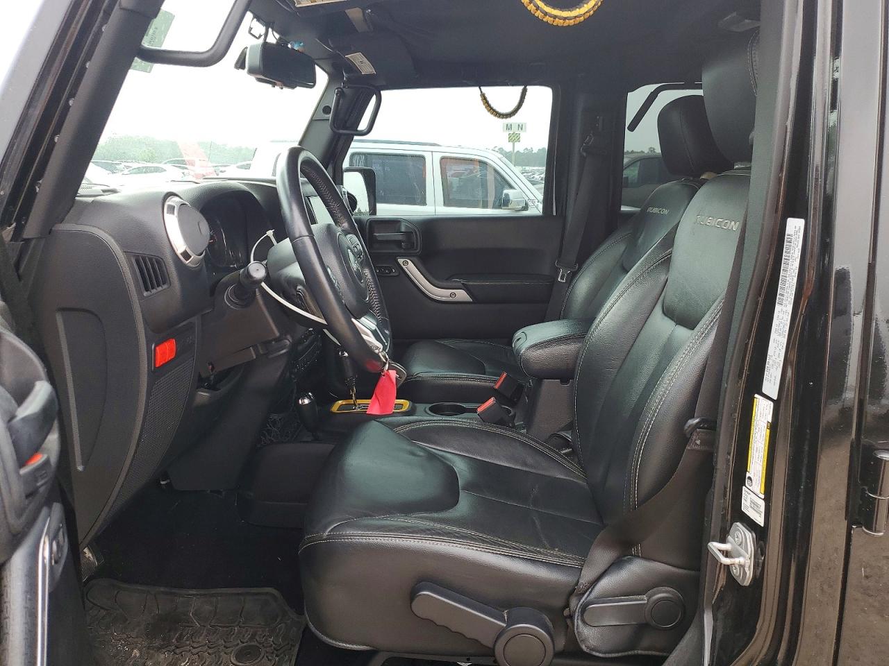 JEEP WRANGLER UNLIMITED 2016 — 8