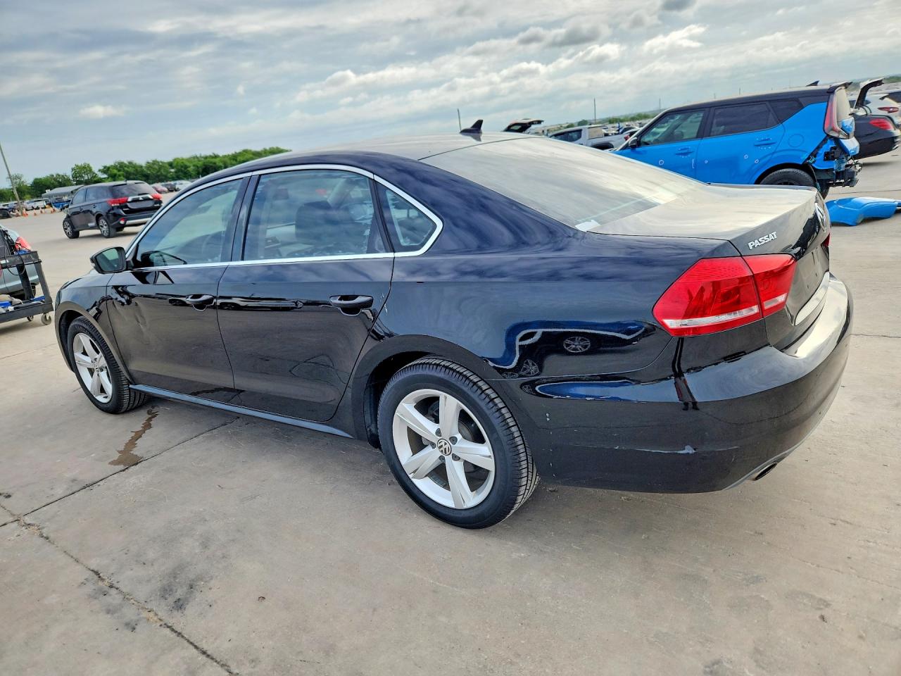 VOLKSWAGEN PASSAT 2014 — 3
