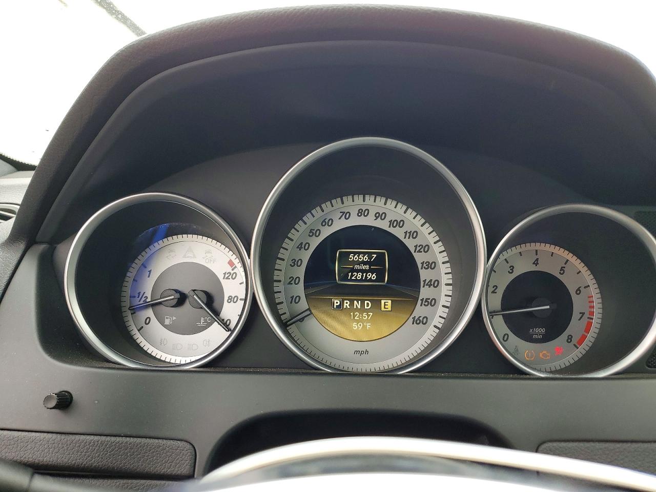 MERCEDES-BENZ C 2012 — 10