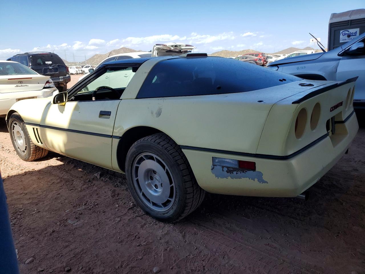CHEV CORVETTE 1986 — 3