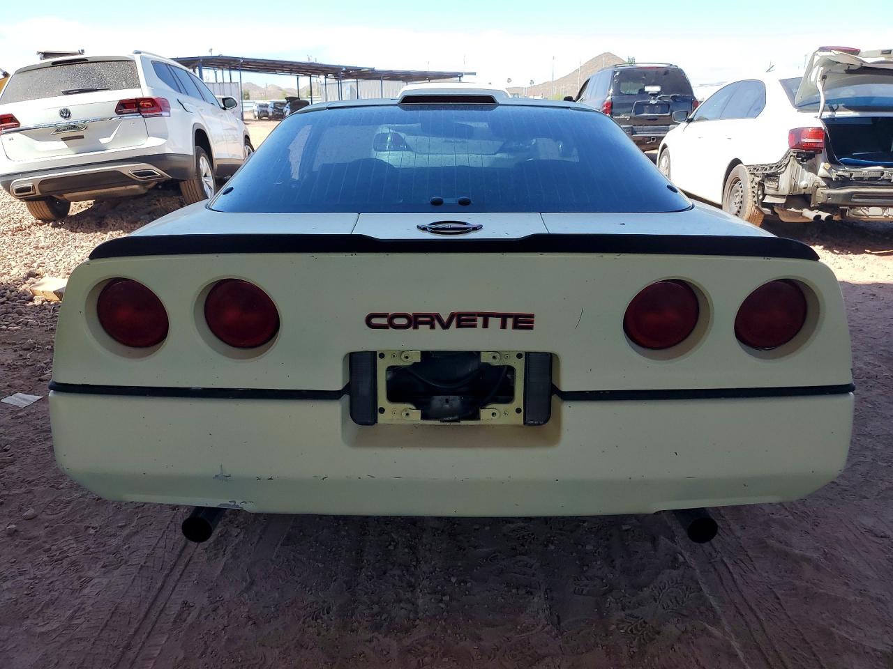 CHEV CORVETTE 1986 — 7