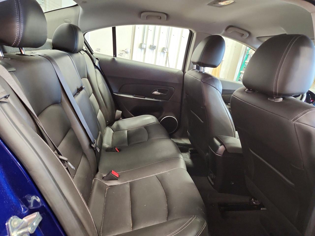 CHEVROLET CRUZE 2012 — 11