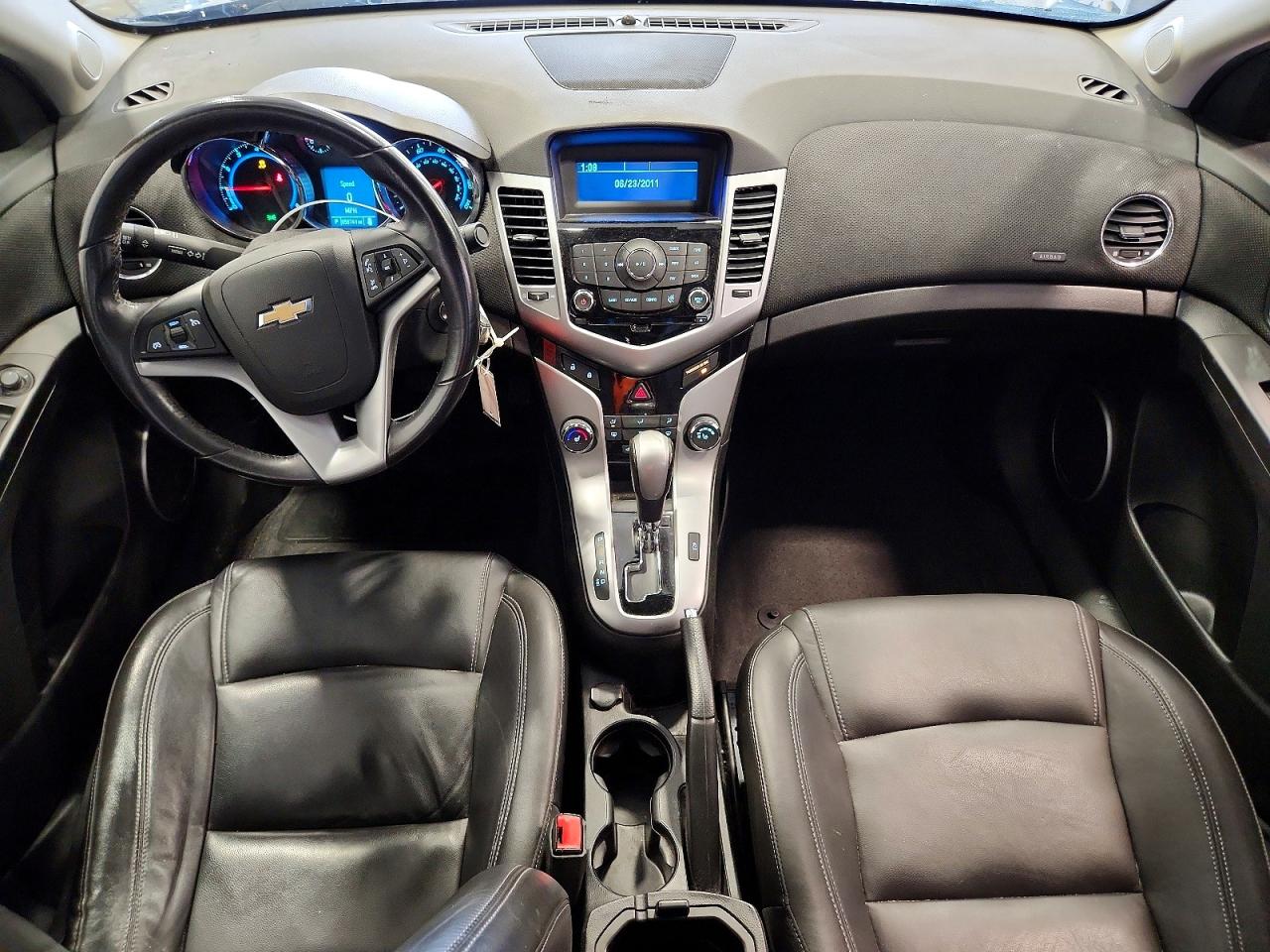 CHEVROLET CRUZE 2012 — 9