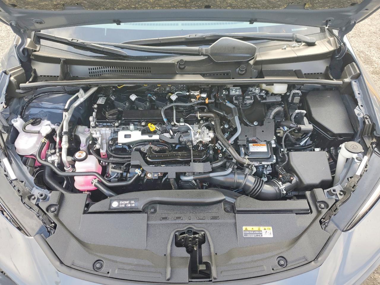 TOYOTA PRIUS 2024 — 12