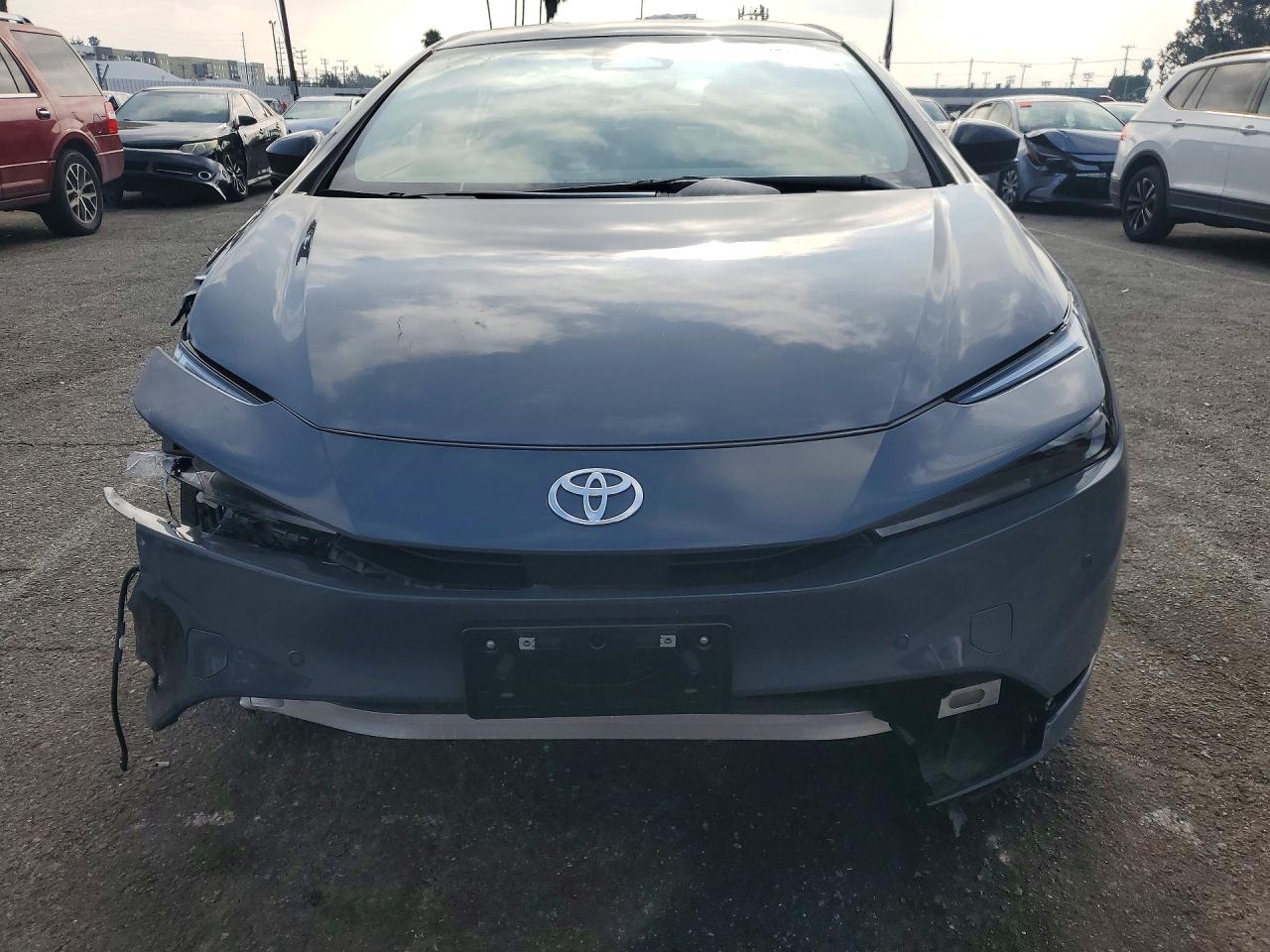 TOYOTA PRIUS 2024 — 6
