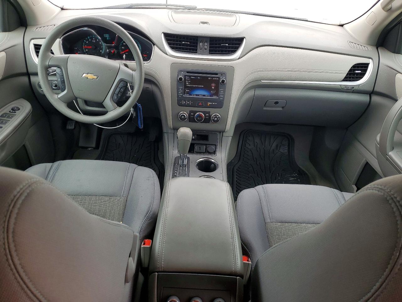 CHEVROLET TRAVERSE 2015 — 9